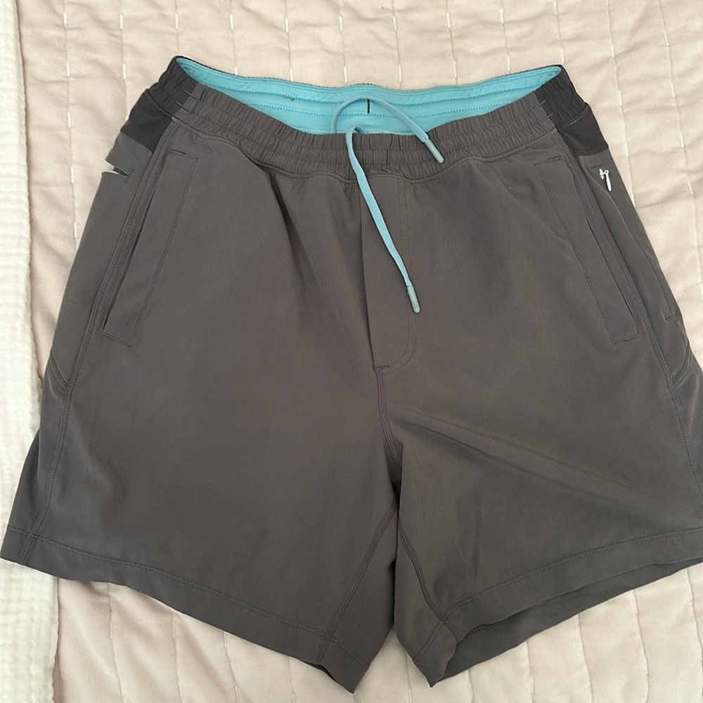 Men Birddogs shorts L
